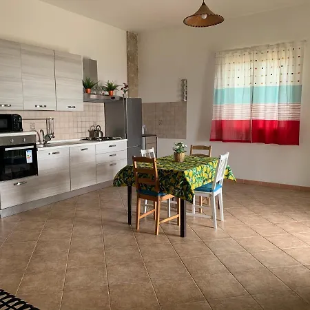 Agriturismoeloropizzuta Apartmán