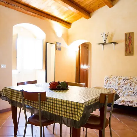 Agriturismoeloropizzuta Lido di Noto