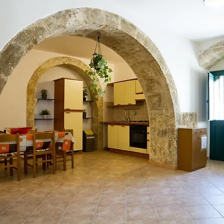 Agriturismoeloropizzuta * Lido di Noto