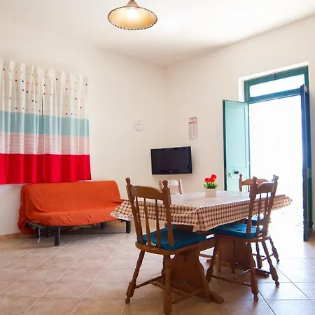 Agriturismoeloropizzuta Apartment *