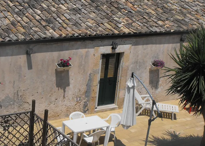 Agriturismoeloropizzuta * Lido di Noto